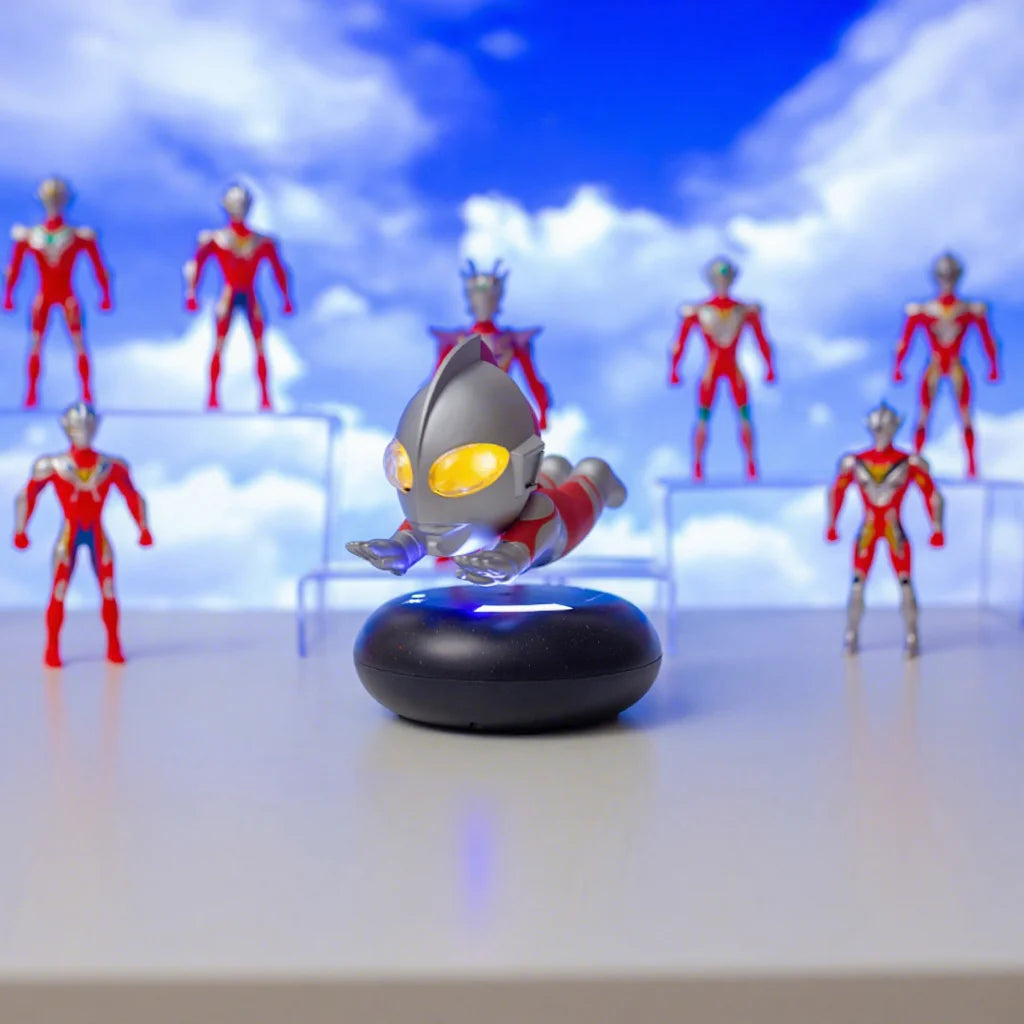 Floating 360° Superhero Collectible